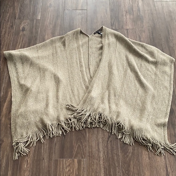 White House Black Market Poncho/Cardigan Sweater - Picture 1 of 3